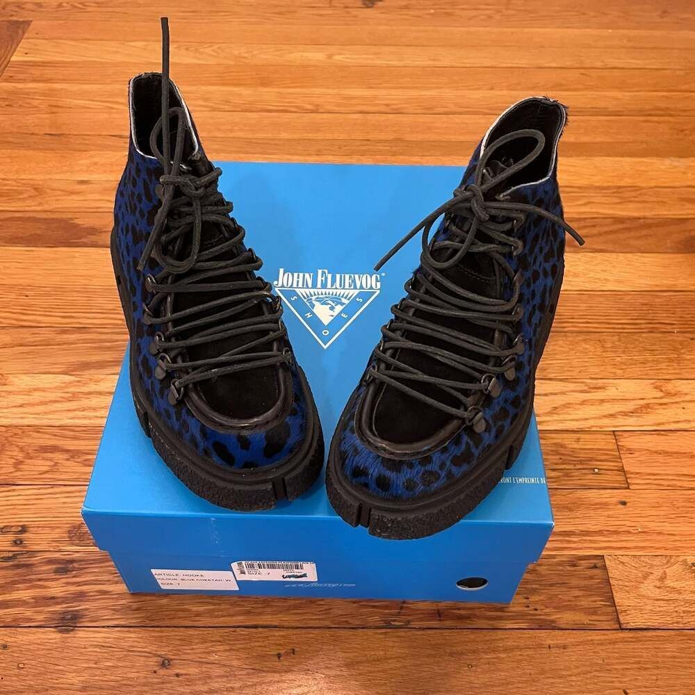John Fluevog Space Edition Hooke Blue Cheetah Platform Boots Size 7